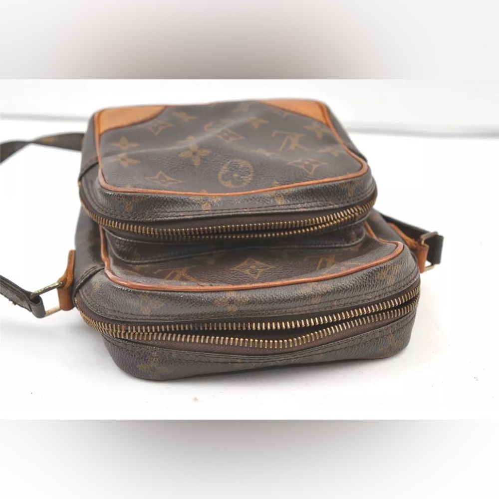 Authentic LOUIS VUITTON AMAZON CROSS BODY SHOULDER BAG MONOGRAM - Picture 5 of 13